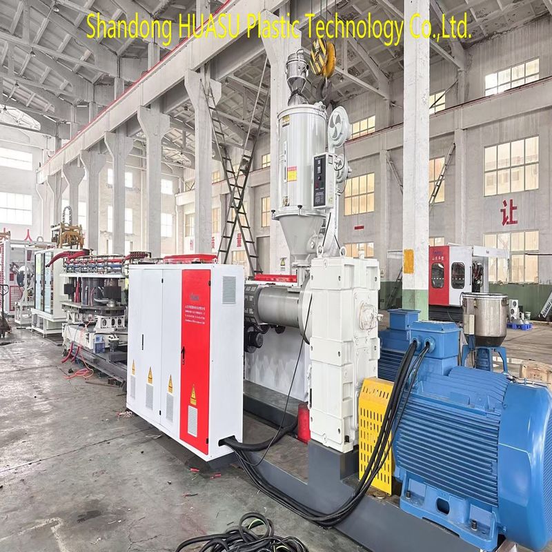 Dây chuyền đùn ống nhựa tự động với điện chính Siemens ABB và làm mát bằng nước và khí nén cho sản lượng tùy chỉnh