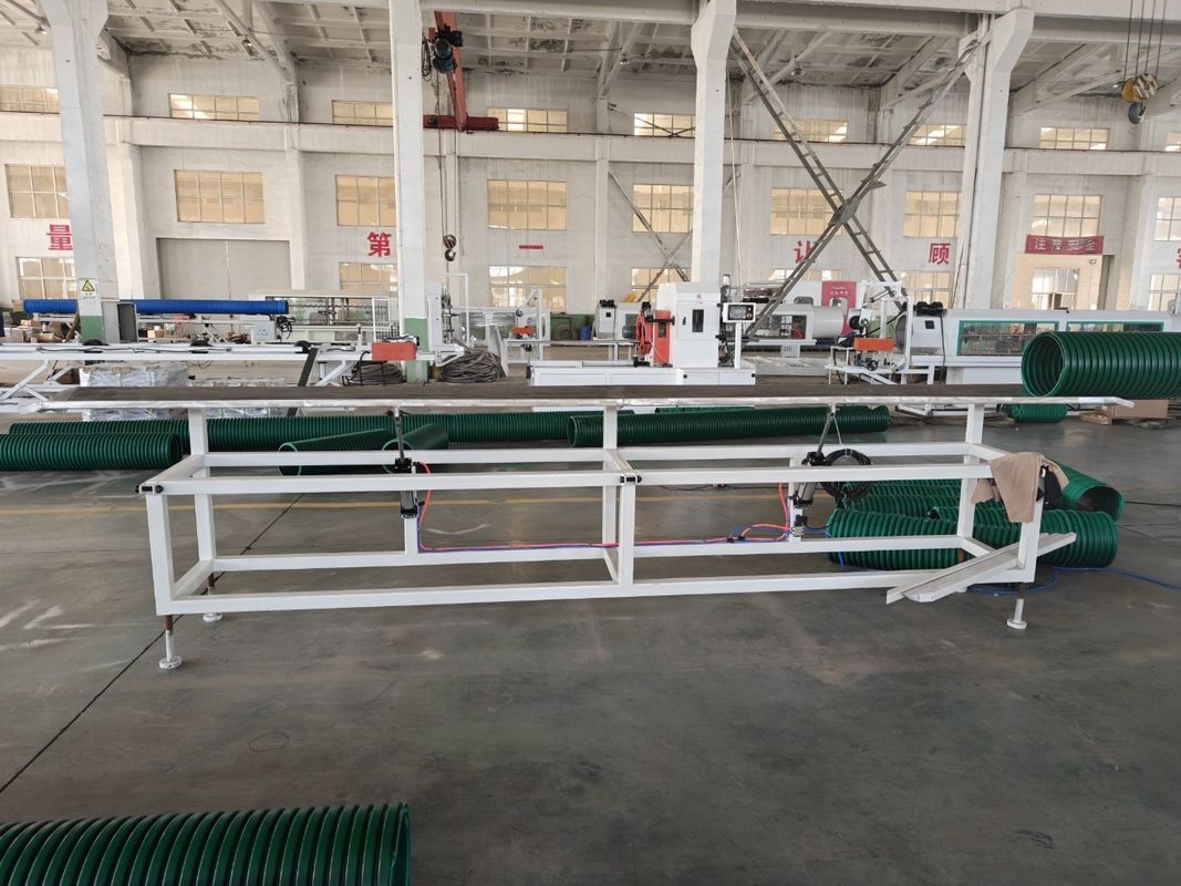 Máy chế tạo ống PVC lồi được tùy chỉnh để sản xuất vật liệu PVC