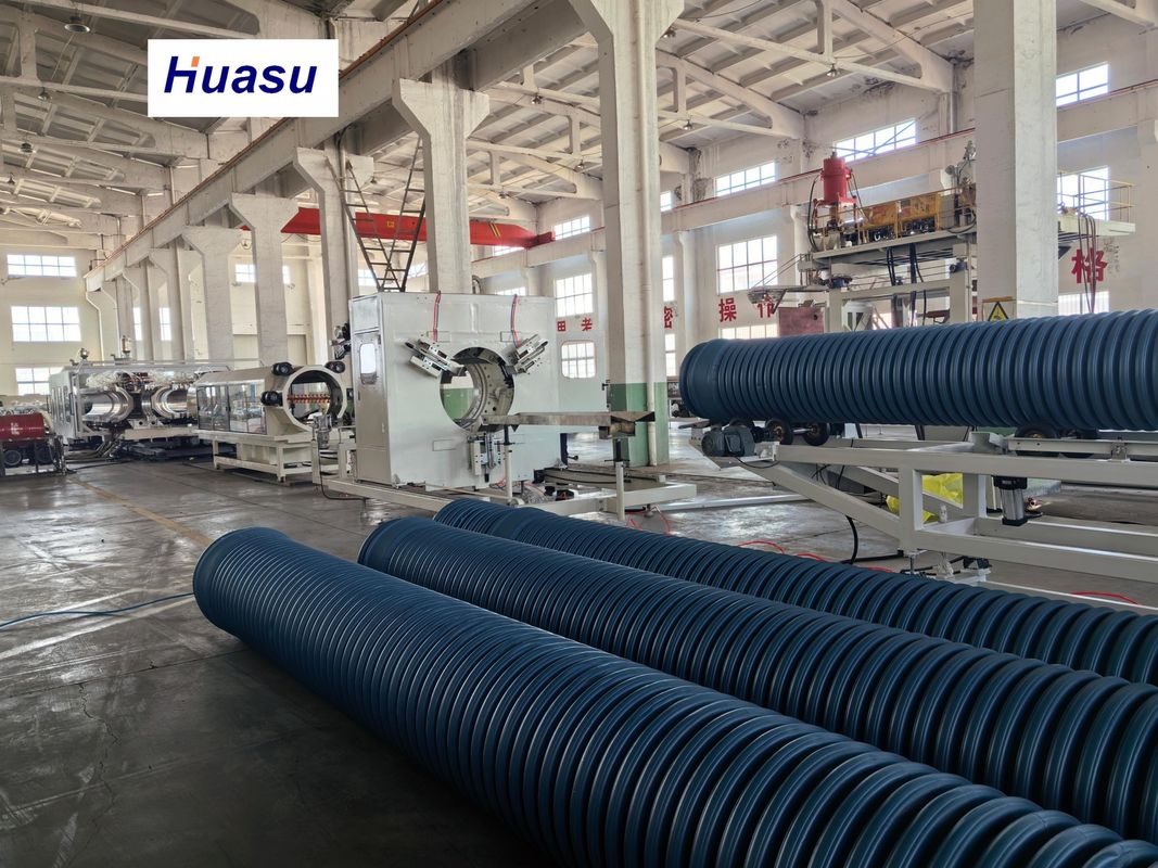 Thiết bị sản xuất ống gợn sóng HDPE/PVC tốc độ cao 1.5-5m/phút với đường kính ống 32-1600mm và đồng đùn xoắn ốc hai lớp