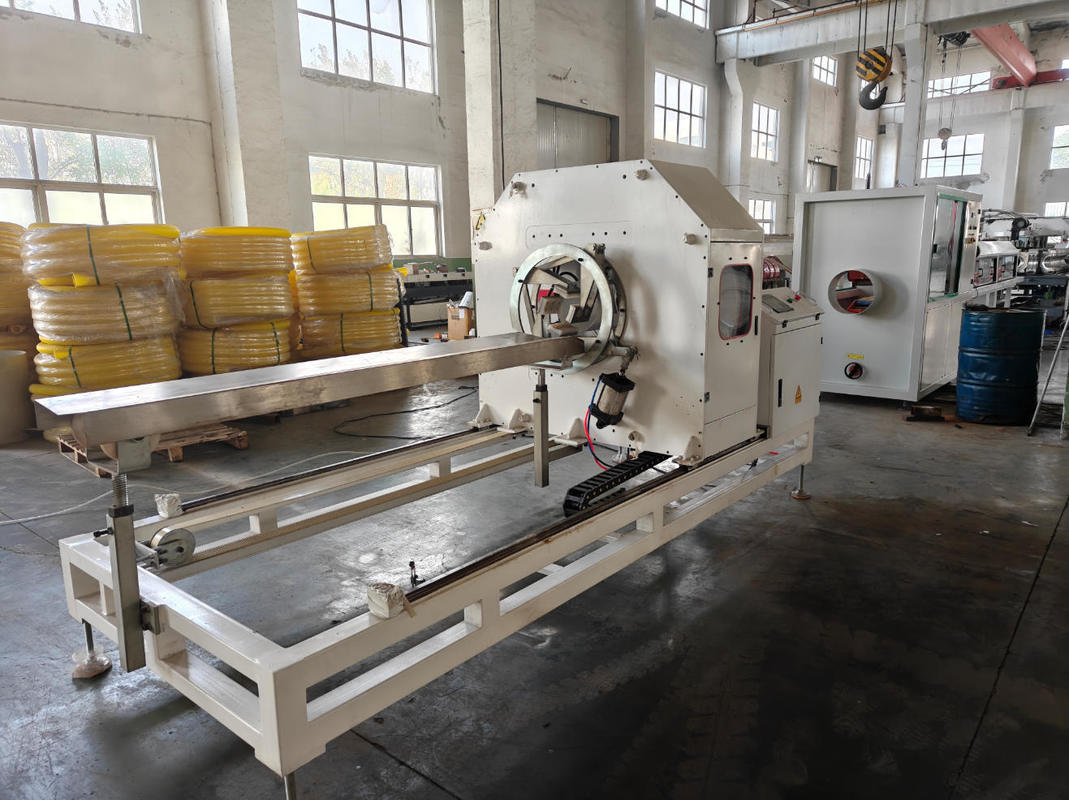 Dây chuyền đùn ống gợn sóng thành đơn 75-250mm với tốc độ đầu ra tối đa 15m/phút và điện áp 220-440V