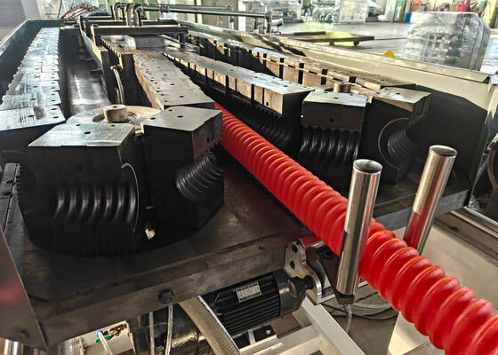 Water Cooling Single Wall Corrugated Pipe Extrusion Line with Siemens Main Motor for Continuous Operation